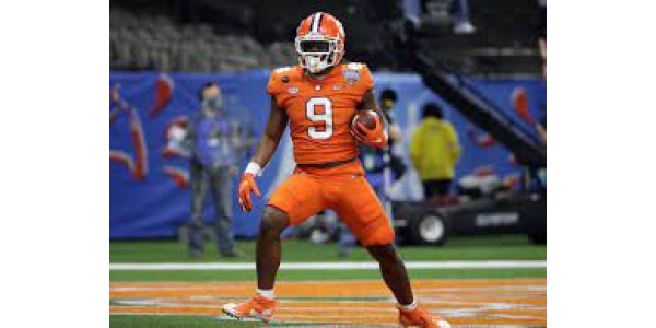 Travis Etienne se fait opérer du pied